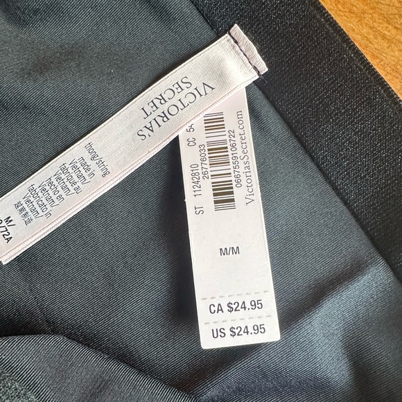 VS High Waist Thong - Picture 2 of 5